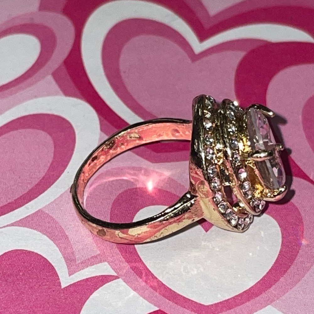 Gold Rhinestone Ring - Picture 5 of 10